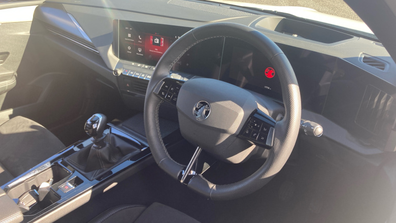 Vauxhall Astra 1.2 Turbo 130 Ultimate 5dr Petrol Hatchback